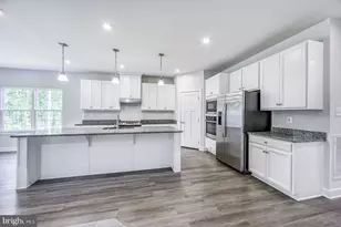 8600 Kingsland Pk Dr, North Chesterfield, VA 23237 - Photo 10
