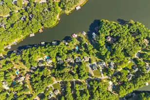 20149 Oak River Ct, Petersburg, VA 23803 - Photo 12