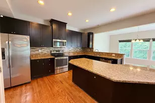 10007 Ethens Castle Dr, Chester, VA 23831 - Photo 12