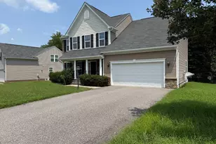 10007 Ethens Castle Dr, Chester, VA 23831 - Photo 2
