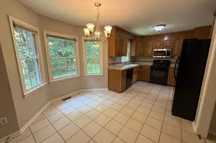 304 Thornhill Dr, Chester, VA 23836 - Photo 16