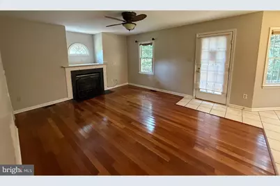 304 Thornhill Drive, Chester, VA 23836 - Photo 18