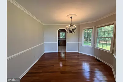 304 Thornhill Drive, Chester, VA 23836 - Photo 10