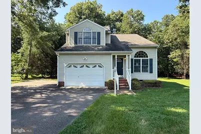 304 Thornhill Drive, Chester, VA 23836 - Photo 1