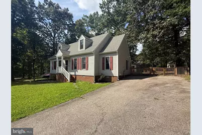 14519 Sonnenburg Drive, Chester, VA 23831 - Photo 2