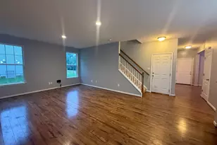 4042 Hiddenwell Ln, Chester, VA 23831 - Photo 8