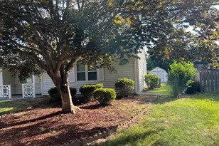 2112 Paramont Ave, Chesapeake, VA 23320 - Photo 10