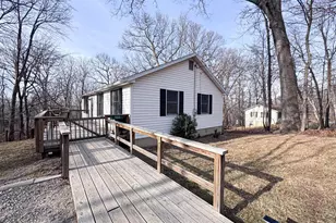 155 Balsam Ln, Bluemont, VA 20135 - Photo 2