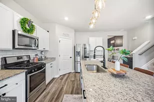 530 Weeks Ct, Berryville, VA 22611 - Photo 8