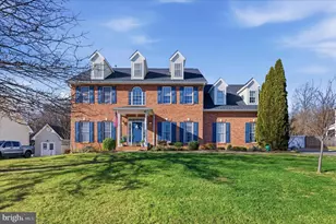 117 Hermitage Blvd, Berryville, VA 22611 - Photo 2