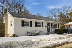 311 S Buckmarsh St, Berryville, VA 22611 - Photo 2