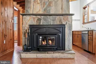 558 Hemlock Ln, Bluemont, VA 20135 - Photo 8