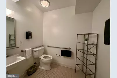 210 W Main Street, Berryville, VA 22611 - Photo 32