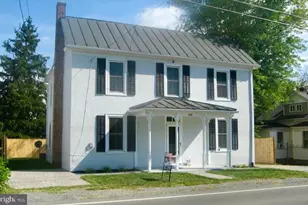 508 E Main St, Berryville, VA 22611 - Photo 2