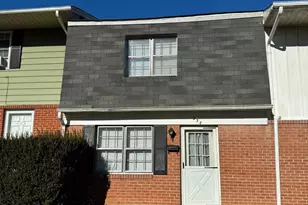 238 Cameron St, Berryville, VA 22611 - Photo 1