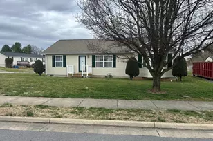 300 E Fairfax St, Berryville, VA 22611 - Photo 1