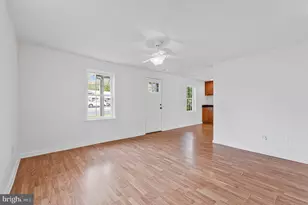 306 N Buckmarsh St, Berryville, VA 22611 - Photo 6