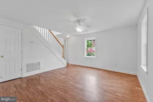 306 N Buckmarsh St, Berryville, VA 22611 - Photo 4