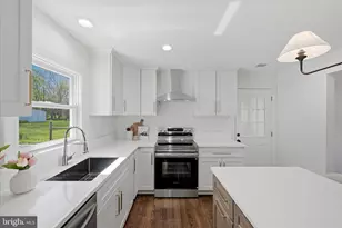 25 Byrd Ave, Berryville, VA 22611 - Photo 14