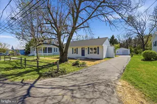 25 Byrd Ave, Berryville, VA 22611 - Photo 2