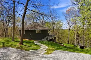 3784 Calmes Neck Ln, Boyce, VA 22620 - Photo 2