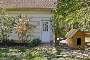 1721 Bishop Meade Rd, Boyce, VA 22620 - Photo 14