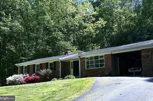 99 Carefree Ln, Boyce, VA 22620 - Photo 2