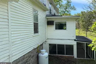 1105 Bishop Meade Rd, Boyce, VA 22620 - Photo 22