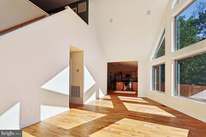 250 Lafayette Lane, Paris, VA 20130 - Photo 4
