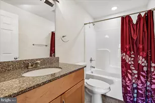 250 Lafayette Ln, Paris, VA 20130 - Photo 12