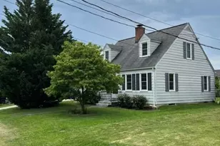 7 Circle Dr, Berryville, VA 22611 - Photo 2