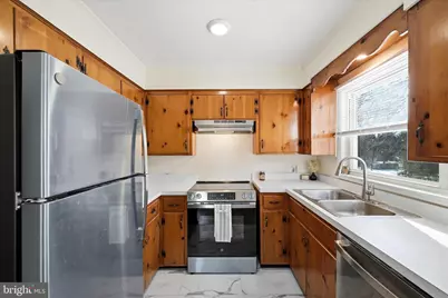 311 S Buckmarsh Street, Berryville, VA 22611 - Photo 20