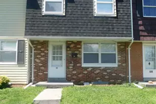 111 Cameron St, Berryville, VA 22611 - Photo 1