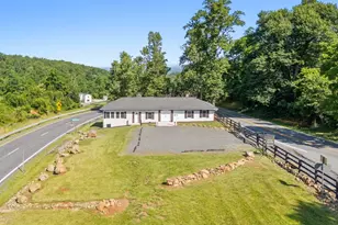 22540 Blue Ridge Mountain Rd, Paris, VA 20130 - Photo 6