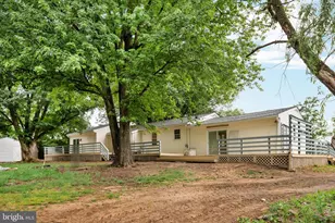 569 Triple J Rd, Berryville, VA 22611 - Photo 36