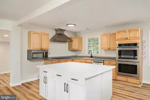 569 Triple J Rd, Berryville, VA 22611 - Photo 8