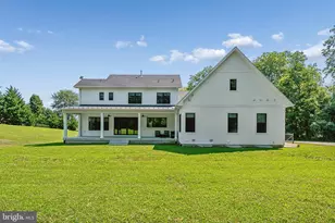 240 Lewis Williams Ln, Berryville, VA 22611 - Photo 2