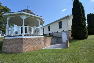 179 Clifton Rd, Berryville, VA 22611 - Photo 12
