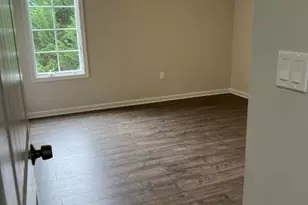 541 S Church St, Berryville, VA 22611 - Photo 14