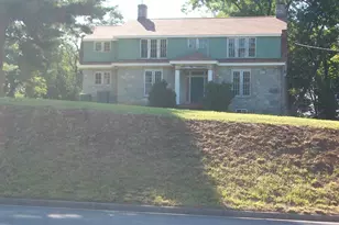 328 N Buckmarsh St, Berryville, VA 22611 - Photo 12