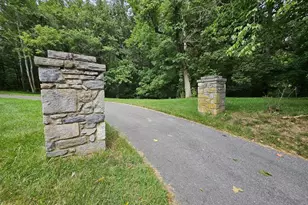 2821 Locke's Mill Rd, Berryville, VA 22611 - Photo 8