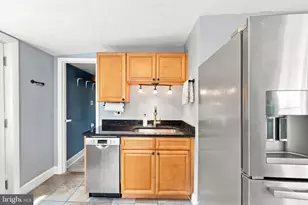 203 W Main St, Berryville, VA 22611 - Photo 14