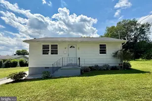 111 Liberty St, Berryville, VA 22611 - Photo 1