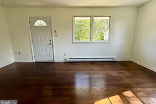 111 Liberty St, Berryville, VA 22611 - Photo 2