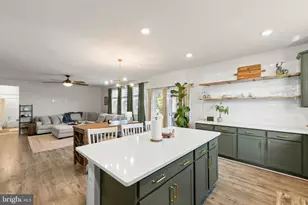 404 Norris St, Berryville, VA 22611 - Photo 8