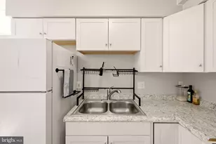 211 E Fairfax St, Berryville, VA 22611 - Photo 14