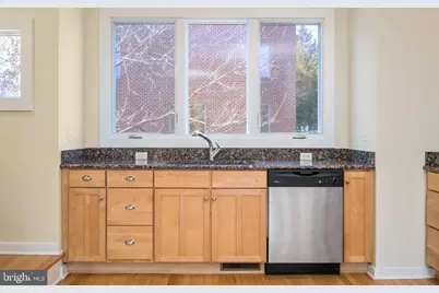 1013 Linden Ave #H, Charlottesville, VA 22902 - Photo 8