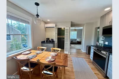 1002 2nd Street SE, Charlottesville, VA 22902 - Photo 2