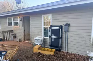 121 Elizabeth St, Culpeper, VA 22701 - Photo 2