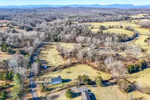 11183 Drogheda Mountain Rd, Rixeyville, VA 22737 - Photo 46